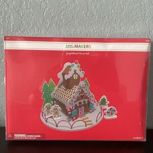 Gingerbread House Kit